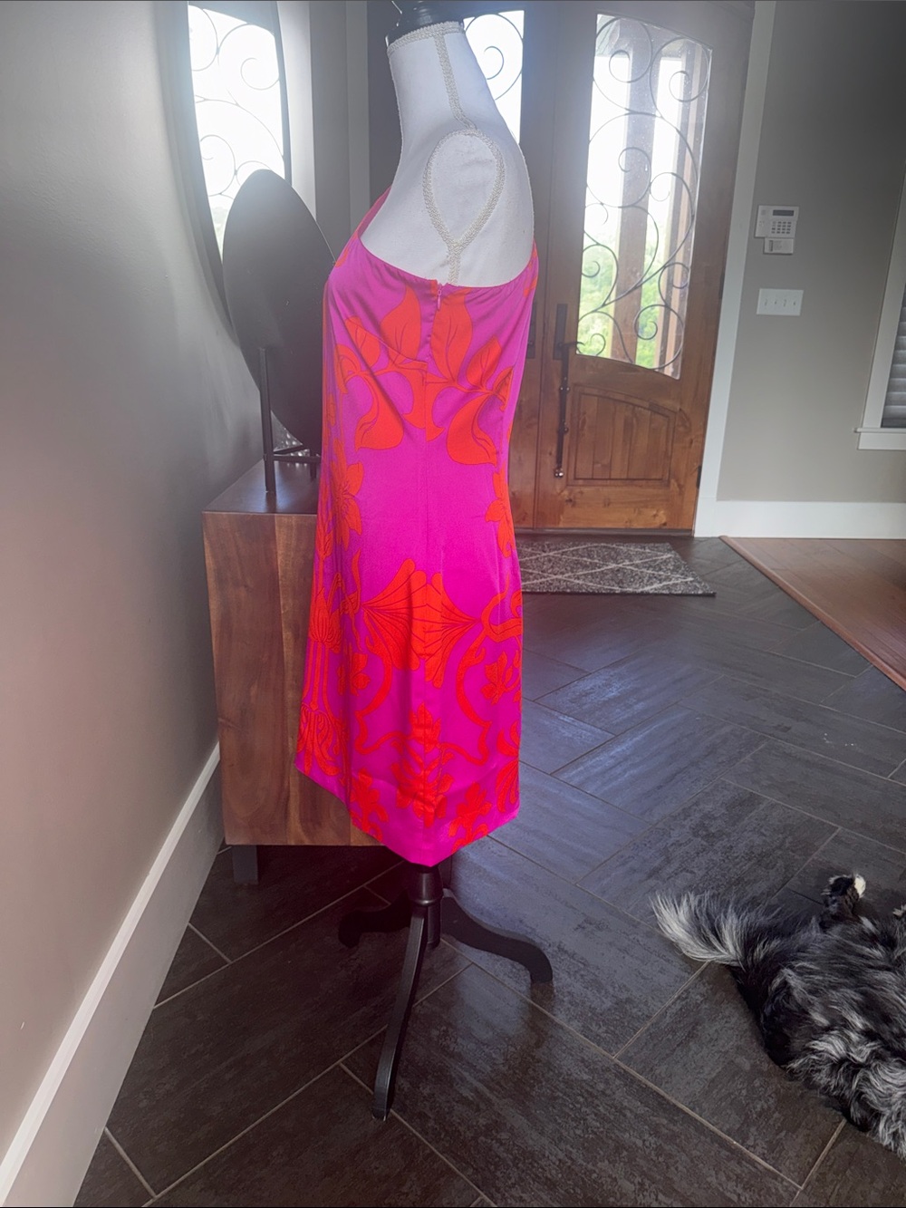 Sugarlips Vallie One-Shoulder Vacation Pink and Orange Floral Satin Shift Dress - Picture 5 of 10